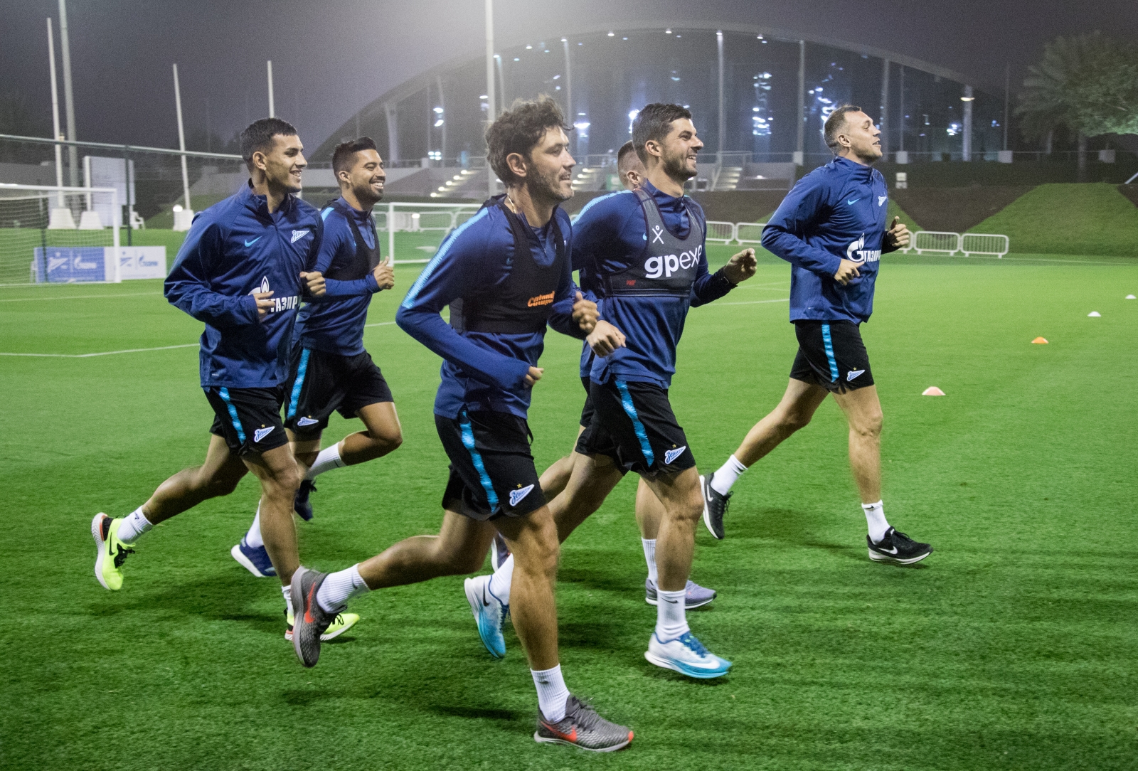 «Газпром»-тренировочные сборы в Катаре: 18 января, вечерняя тренировка