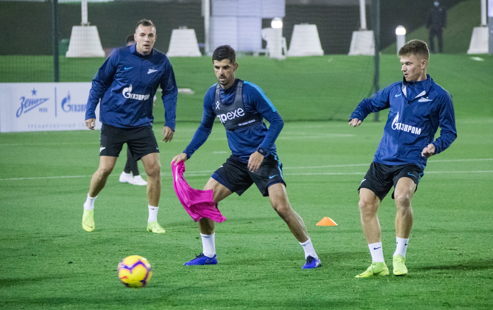 «Газпром»-тренировочные сборы в Катаре: 18 января, вечерняя тренировка