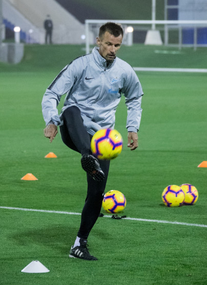 «Газпром»-тренировочные сборы в Катаре: 18 января, вечерняя тренировка