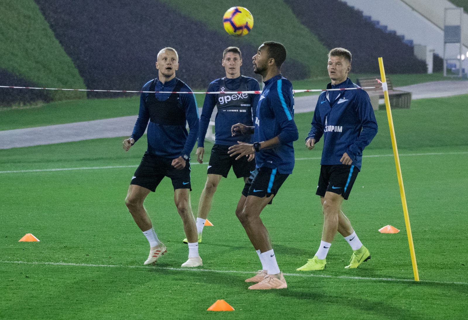 «Газпром»-тренировочные сборы в Катаре: 18 января, вечерняя тренировка