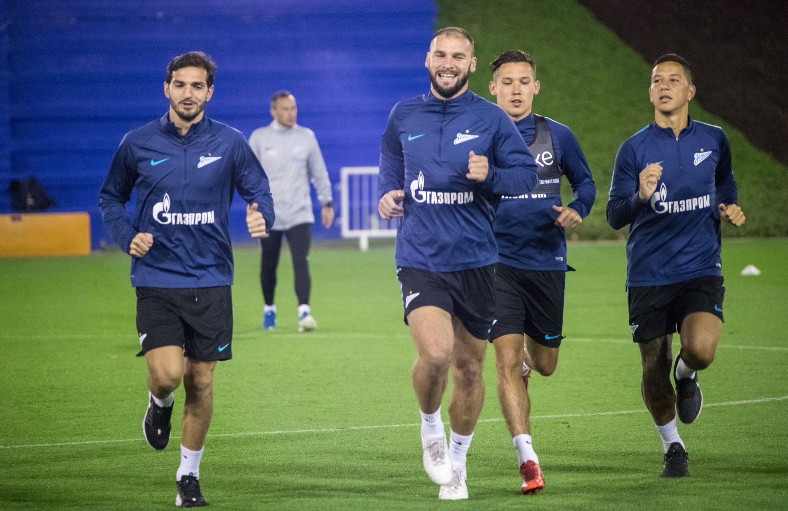 «Газпром»-тренировочные сборы в Катаре: 20 января, вечерняя тренировка