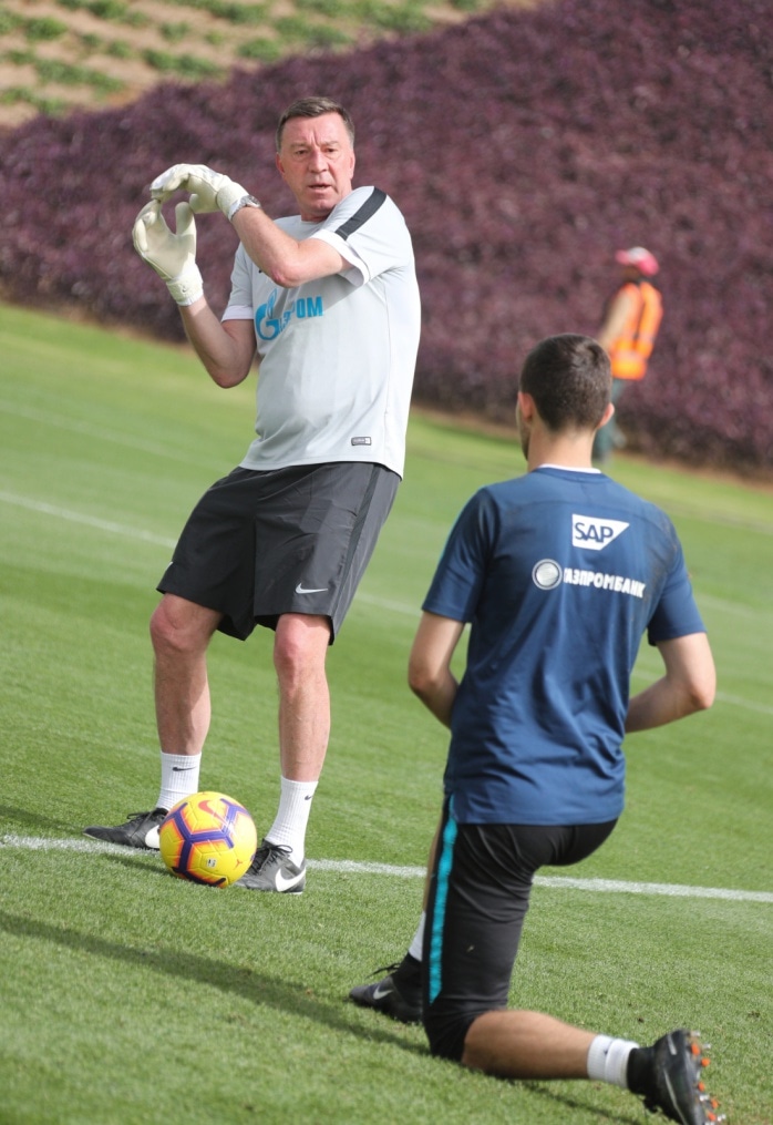 «Газпром»-тренировочные сборы в Катаре: 23 января, утренняя тренировка