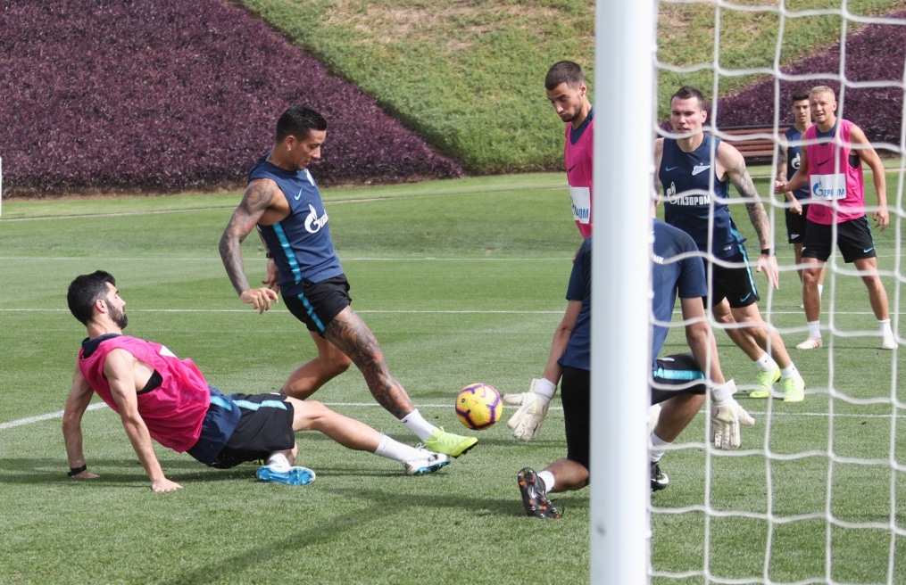 «Газпром»-тренировочные сборы в Катаре: 23 января, утренняя тренировка