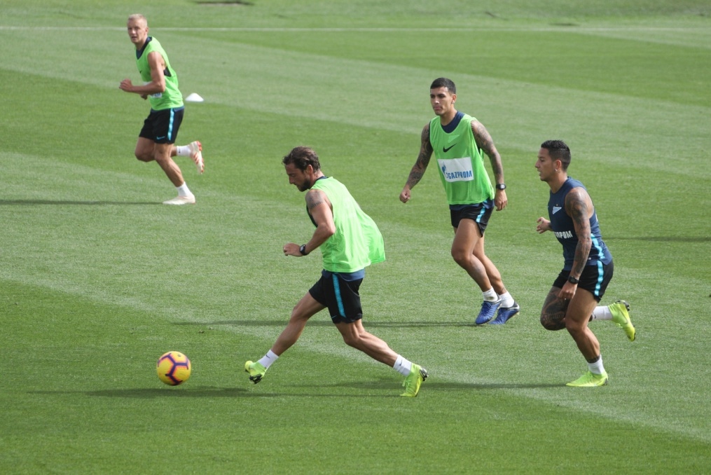 «Газпром»-тренировочные сборы в Катаре: 23 января, утренняя тренировка