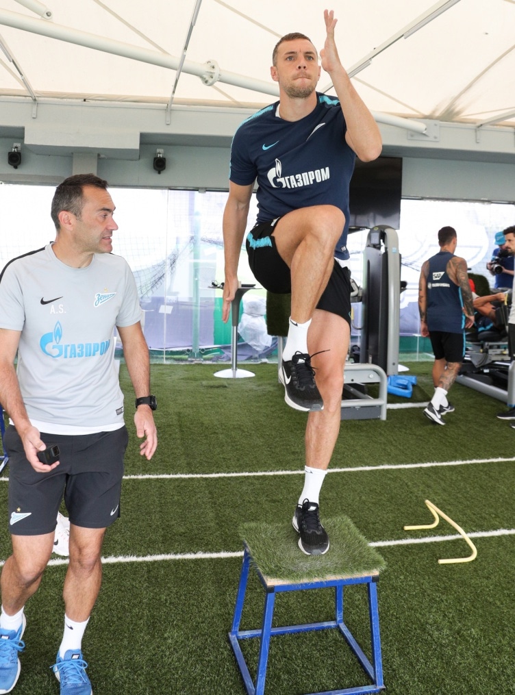 «Газпром»-тренировочные сборы в Катаре: 24 января, утренняя тренировка