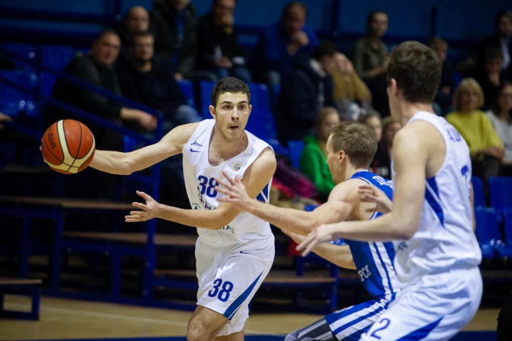 Чемпионат России по баскетболу 2018/2019. Суперлига 1. «Зенит-Фарм» — «Новосибирск»