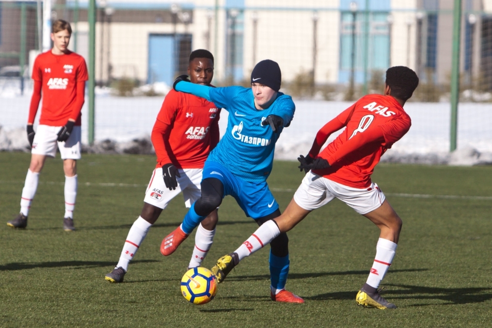 VIII Международный турнир «Кубок Дмитрия Бесова»: первый день