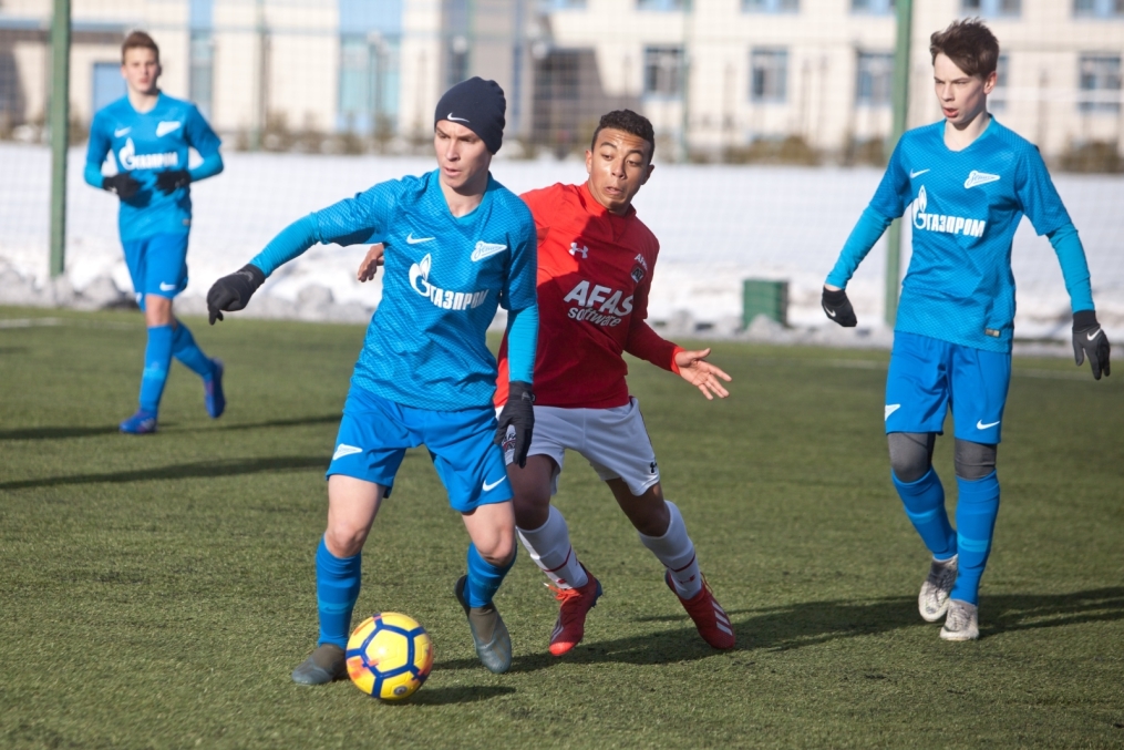 VIII Международный турнир «Кубок Дмитрия Бесова»: первый день