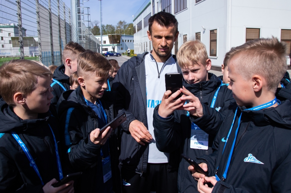 Воспитанники Академии в гостях у «Зенита»