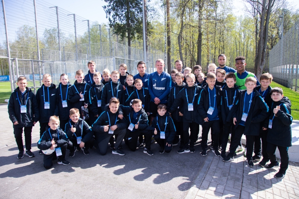 Воспитанники Академии в гостях у «Зенита»