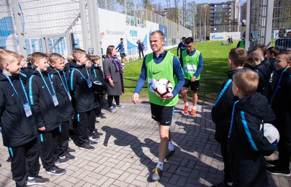 Воспитанники Академии в гостях у «Зенита»