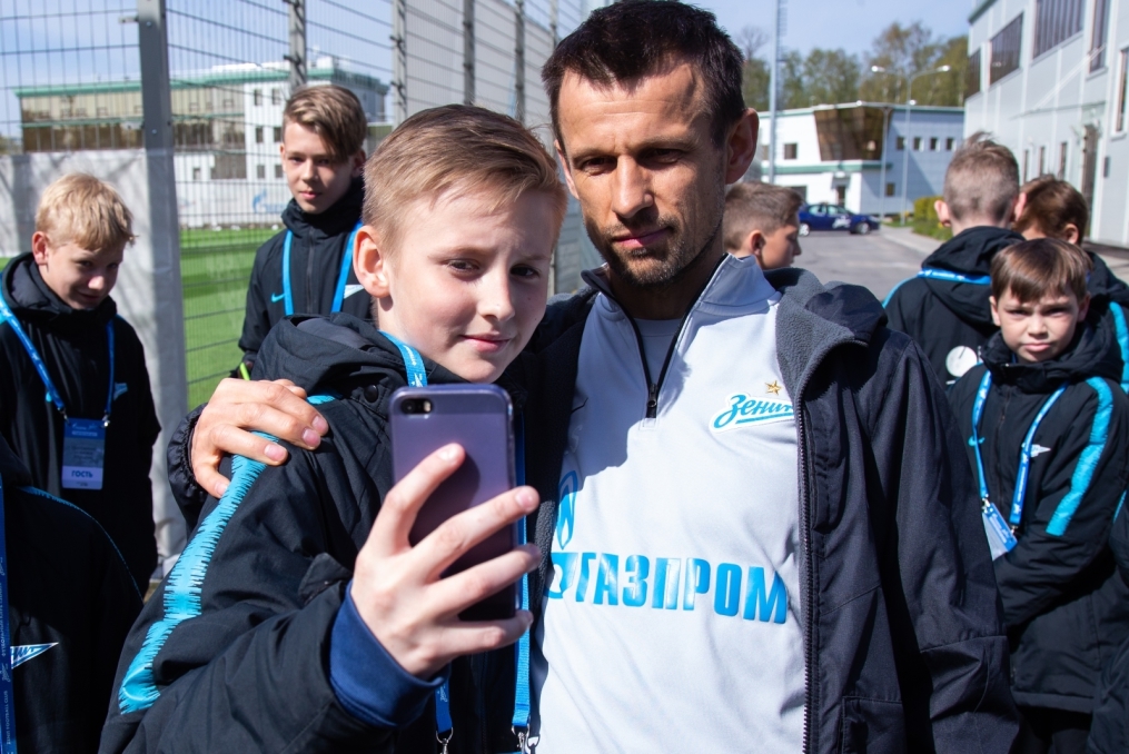 Воспитанники Академии в гостях у «Зенита»