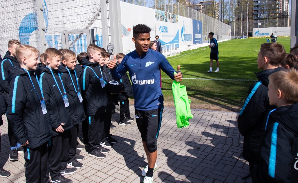 Воспитанники Академии в гостях у «Зенита»