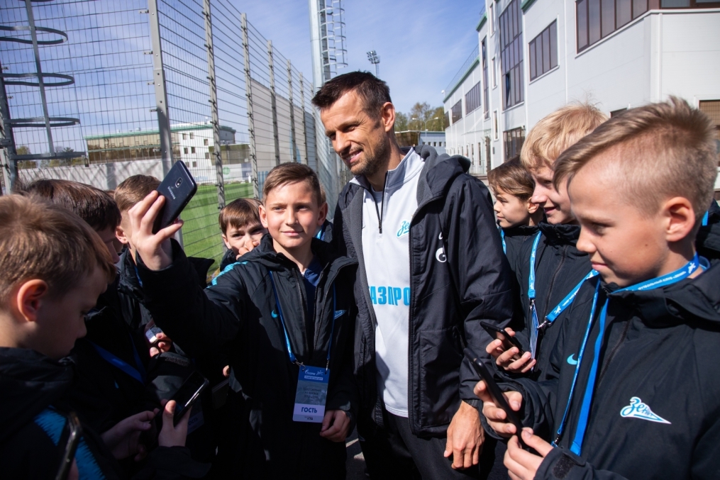 Воспитанники Академии в гостях у «Зенита»