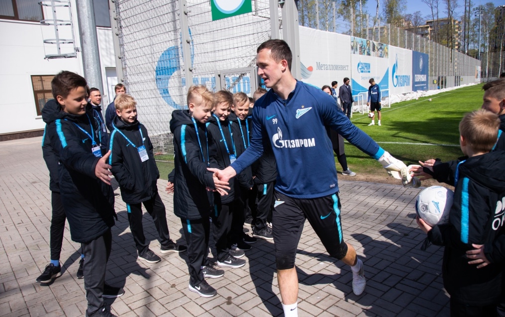 Воспитанники Академии в гостях у «Зенита»