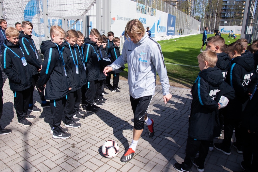 Воспитанники Академии в гостях у «Зенита»