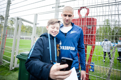 Команда Академии на тренировке ФК «Зенит»