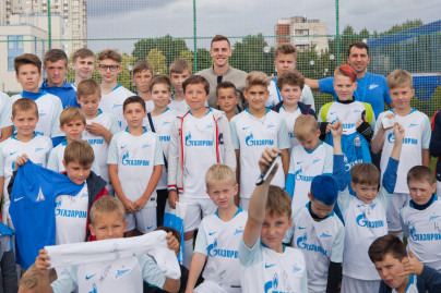 Лука Джорджевич посетил тренировку детей из летнего лагеря Академии