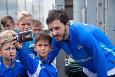 Дети, победители «Большой фестиваль футбола» посетили тренировку «Зенита»