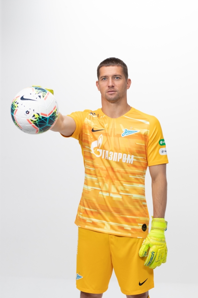 Фотосессия футболистов и тренеров основного состава ФК «Зенит» сезона 2019/20