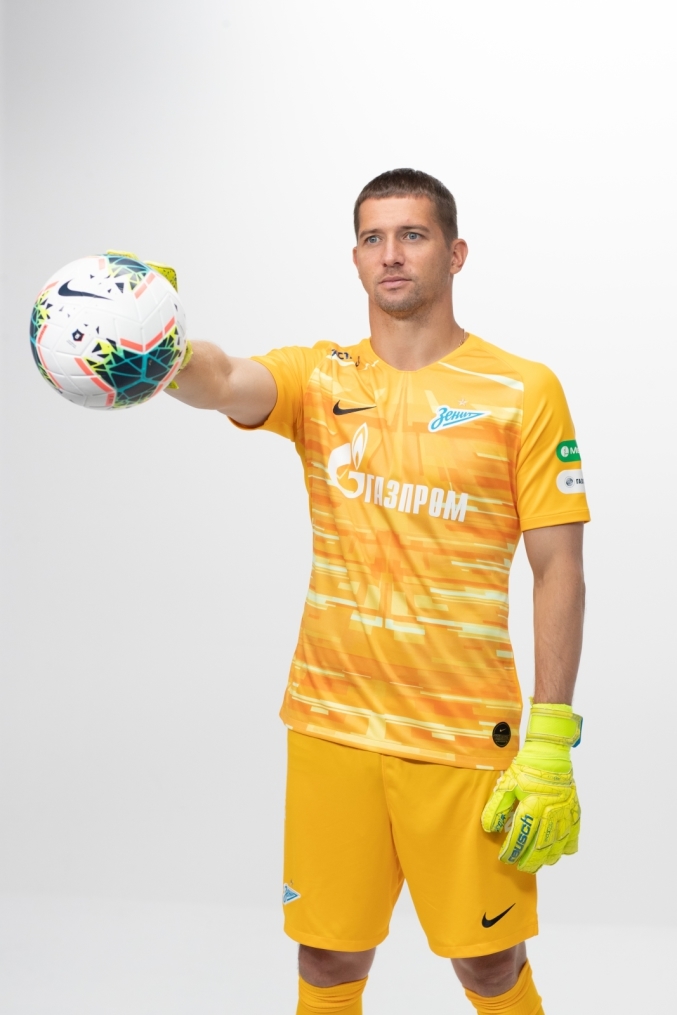 Фотосессия футболистов и тренеров основного состава ФК «Зенит» сезона 2019/20