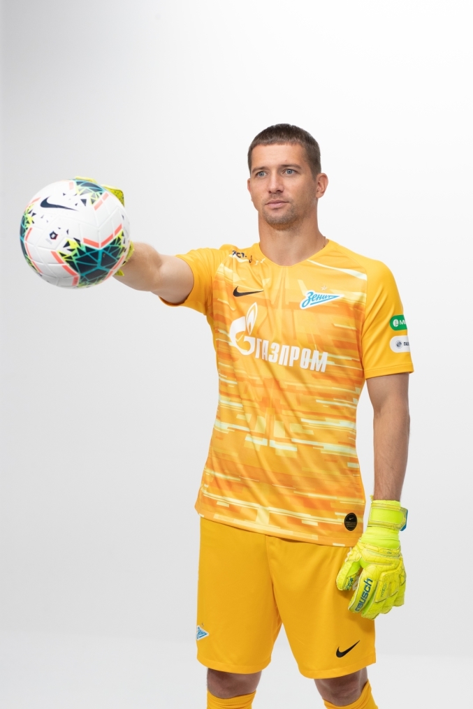 Фотосессия футболистов и тренеров основного состава ФК «Зенит» сезона 2019/20