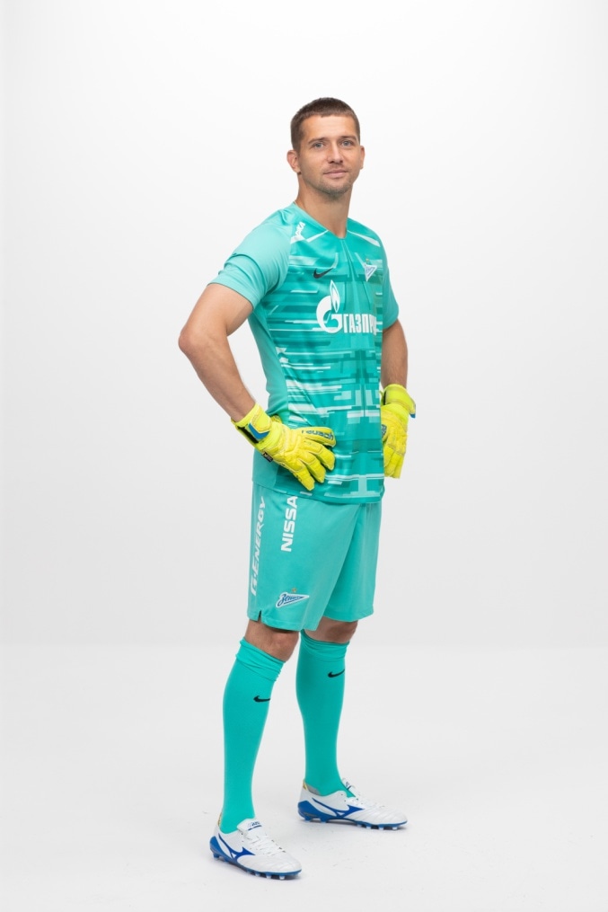 Фотосессия футболистов и тренеров основного состава ФК «Зенит» сезона 2019/20