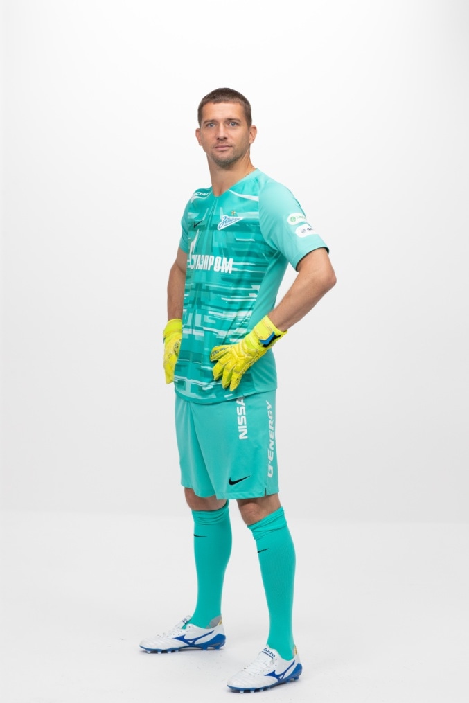 Фотосессия футболистов и тренеров основного состава ФК «Зенит» сезона 2019/20