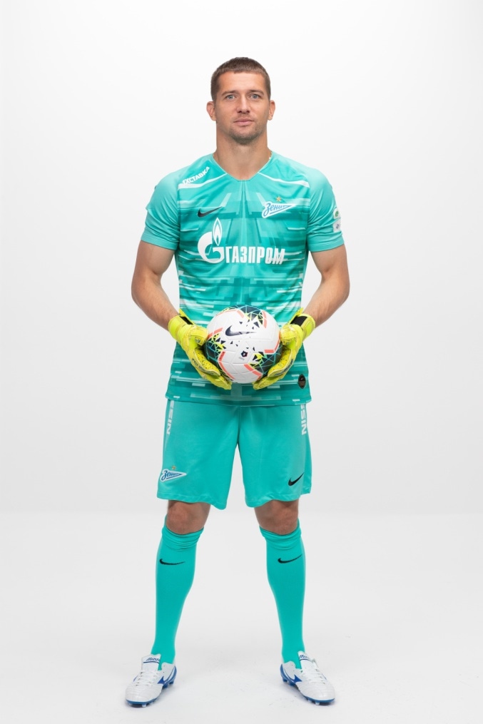 Фотосессия футболистов и тренеров основного состава ФК «Зенит» сезона 2019/20