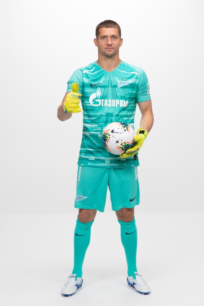 Фотосессия футболистов и тренеров основного состава ФК «Зенит» сезона 2019/20