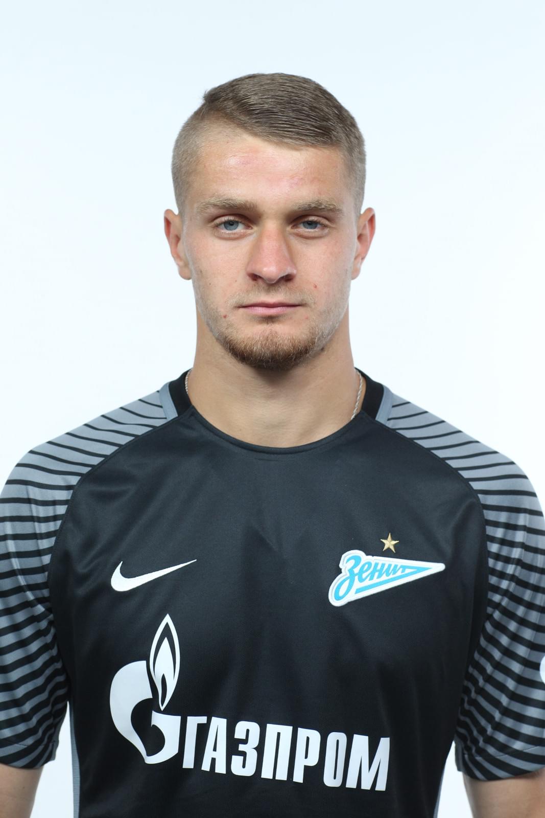 Фотосессия футболистов и тренеров основного состава ФК «Зенит» сезона 2016/2017