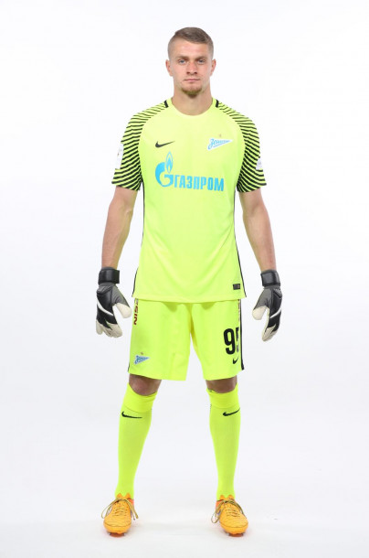 Фотосессия футболистов и тренеров основного состава ФК «Зенит» сезона 2016/2017