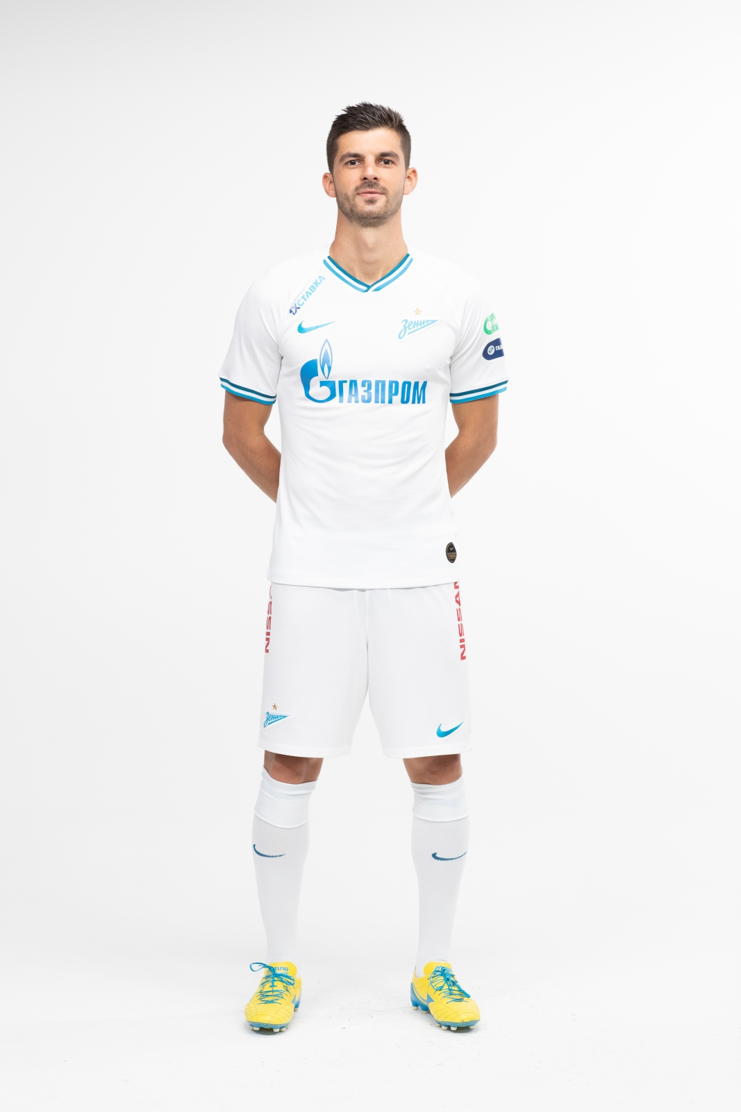 Фотосессия футболистов и тренеров основного состава ФК «Зенит» сезона 2019/20