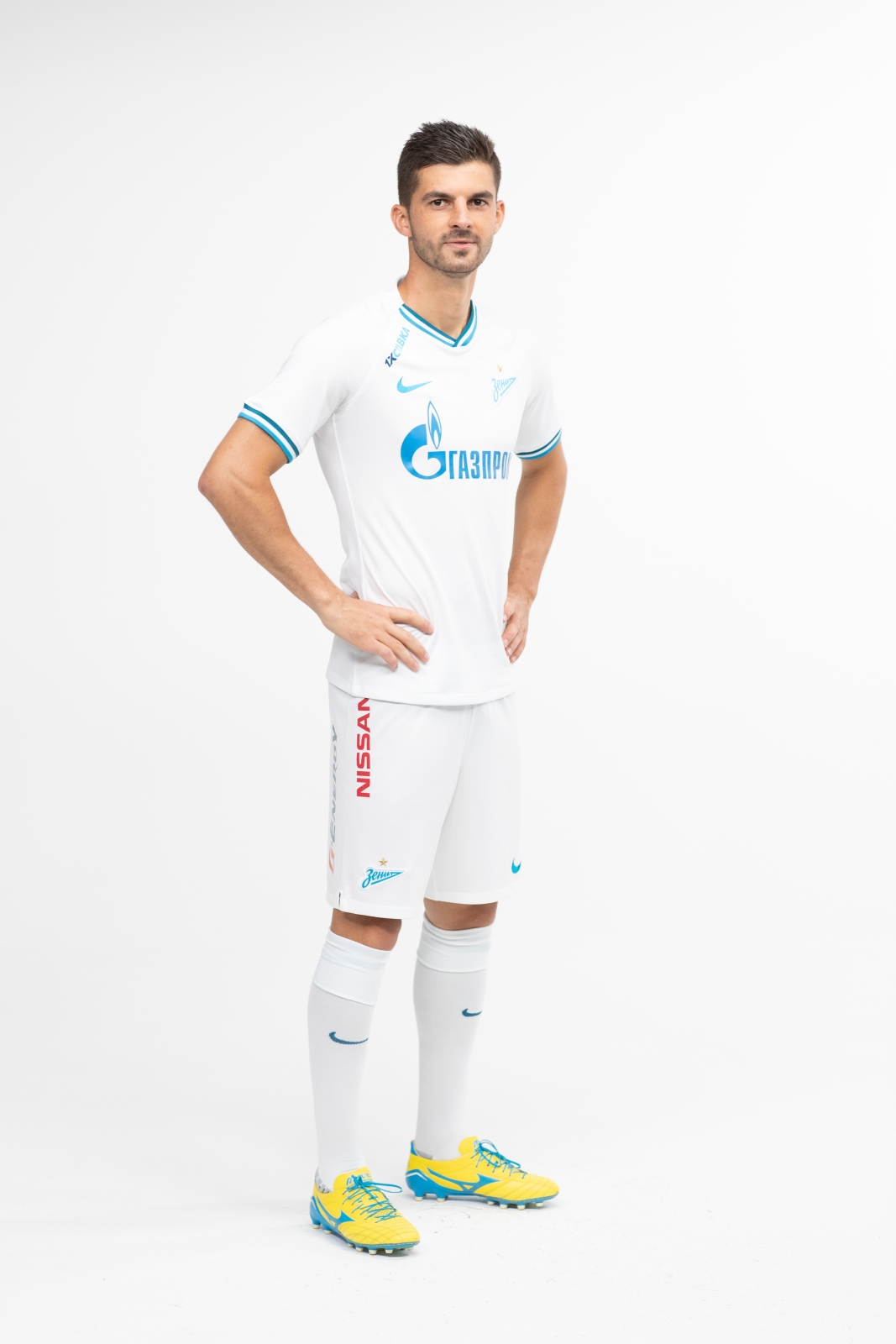 Фотосессия футболистов и тренеров основного состава ФК «Зенит» сезона 2019/20