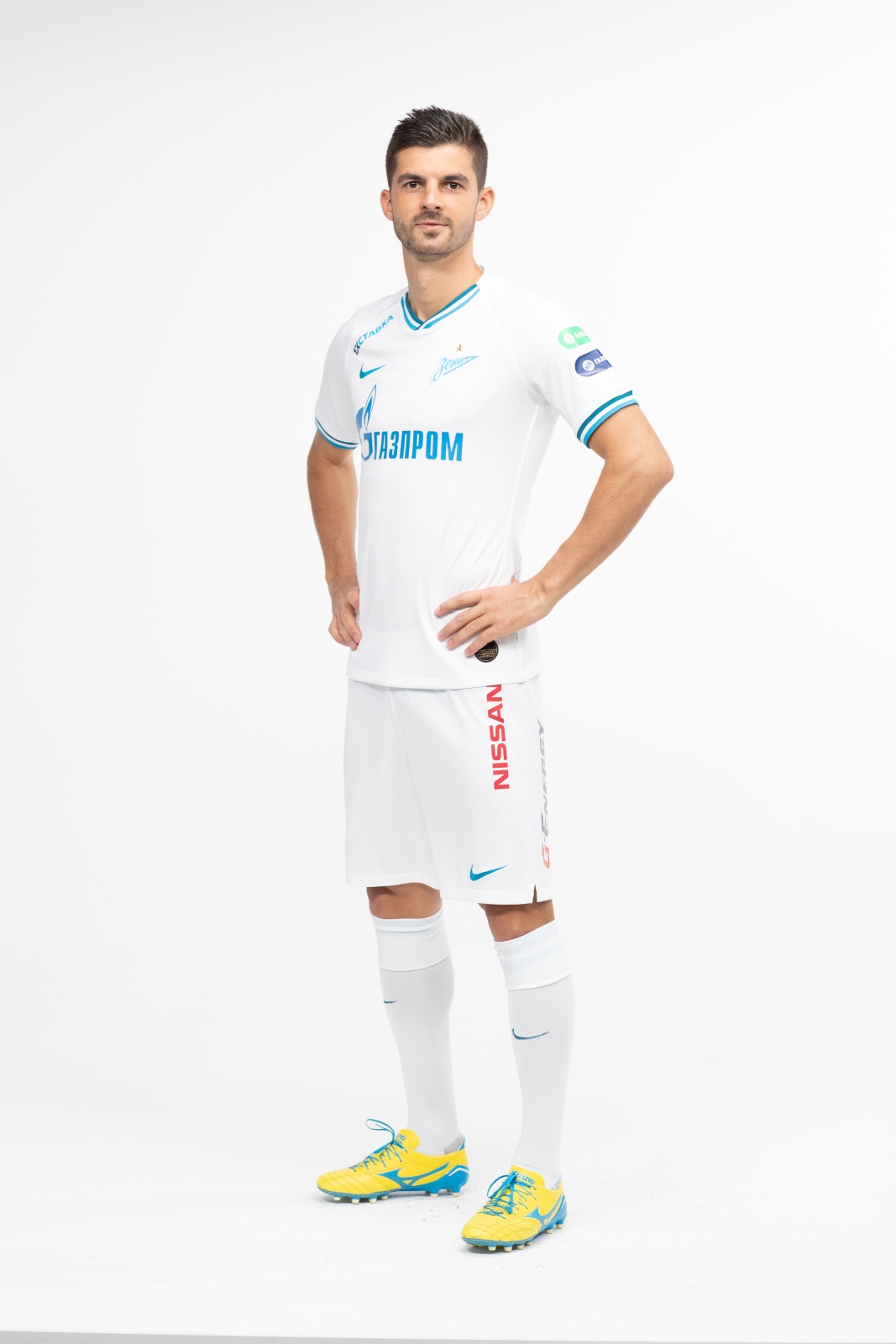 Фотосессия футболистов и тренеров основного состава ФК «Зенит» сезона 2019/20