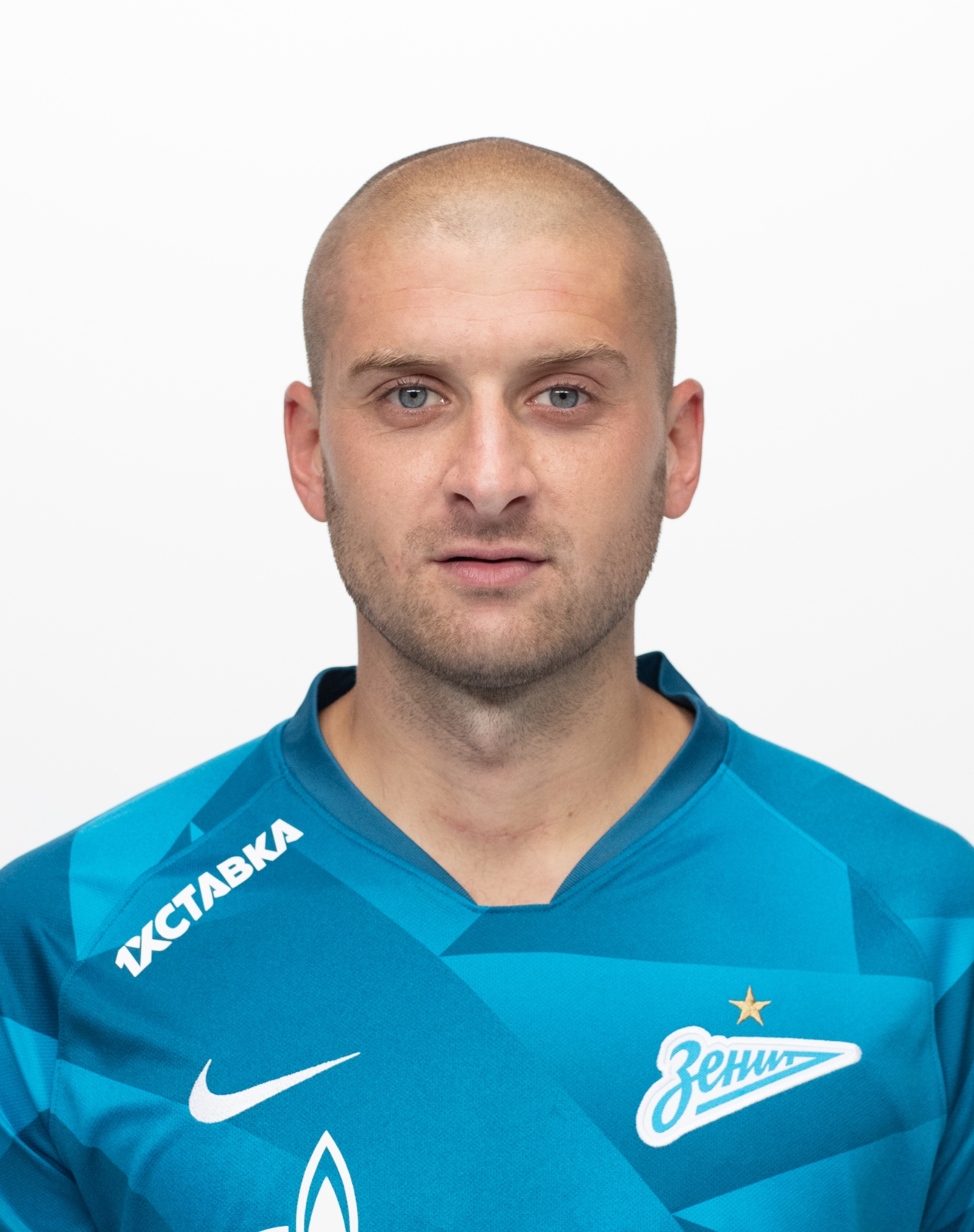 Фотосессия футболистов и тренеров основного состава ФК «Зенит» сезона 2019/20