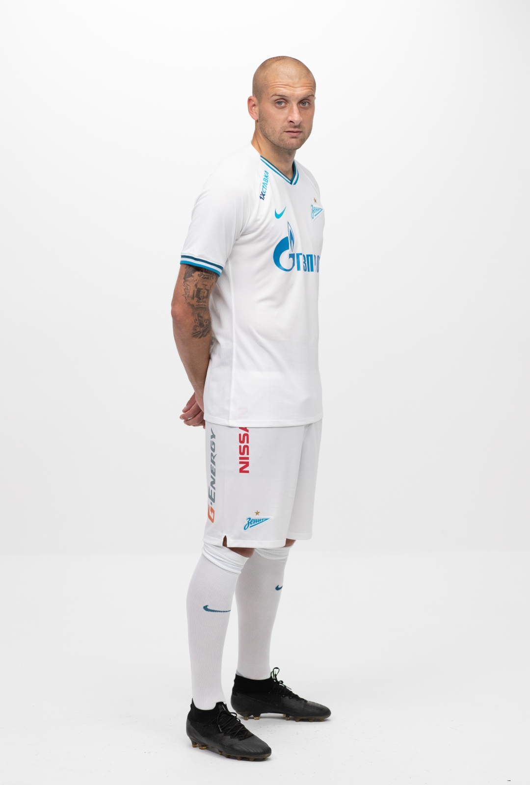 Фотосессия футболистов и тренеров основного состава ФК «Зенит» сезона 2019/20