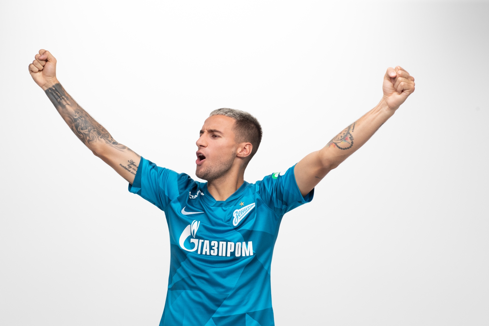 Фотосессия футболистов и тренеров основного состава ФК «Зенит» сезона 2019/20