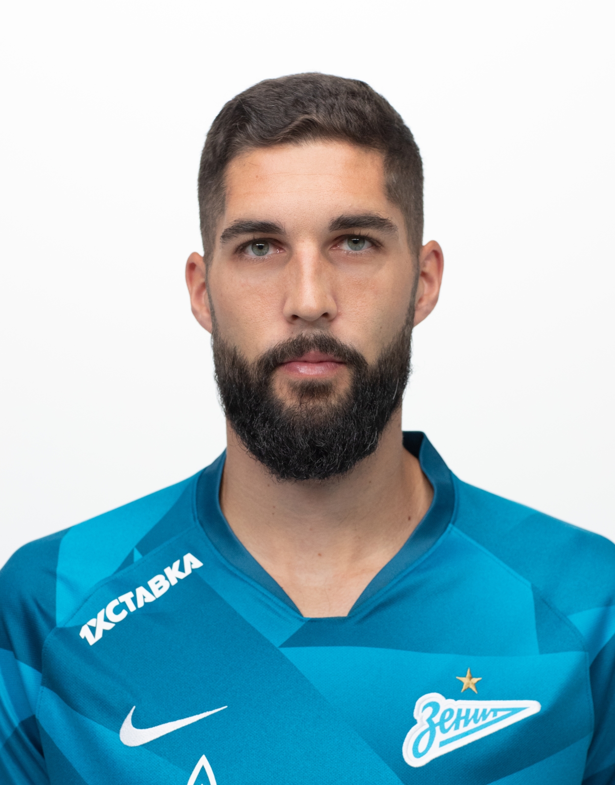 Фотосессия футболистов и тренеров основного состава ФК «Зенит» сезона 2019/20