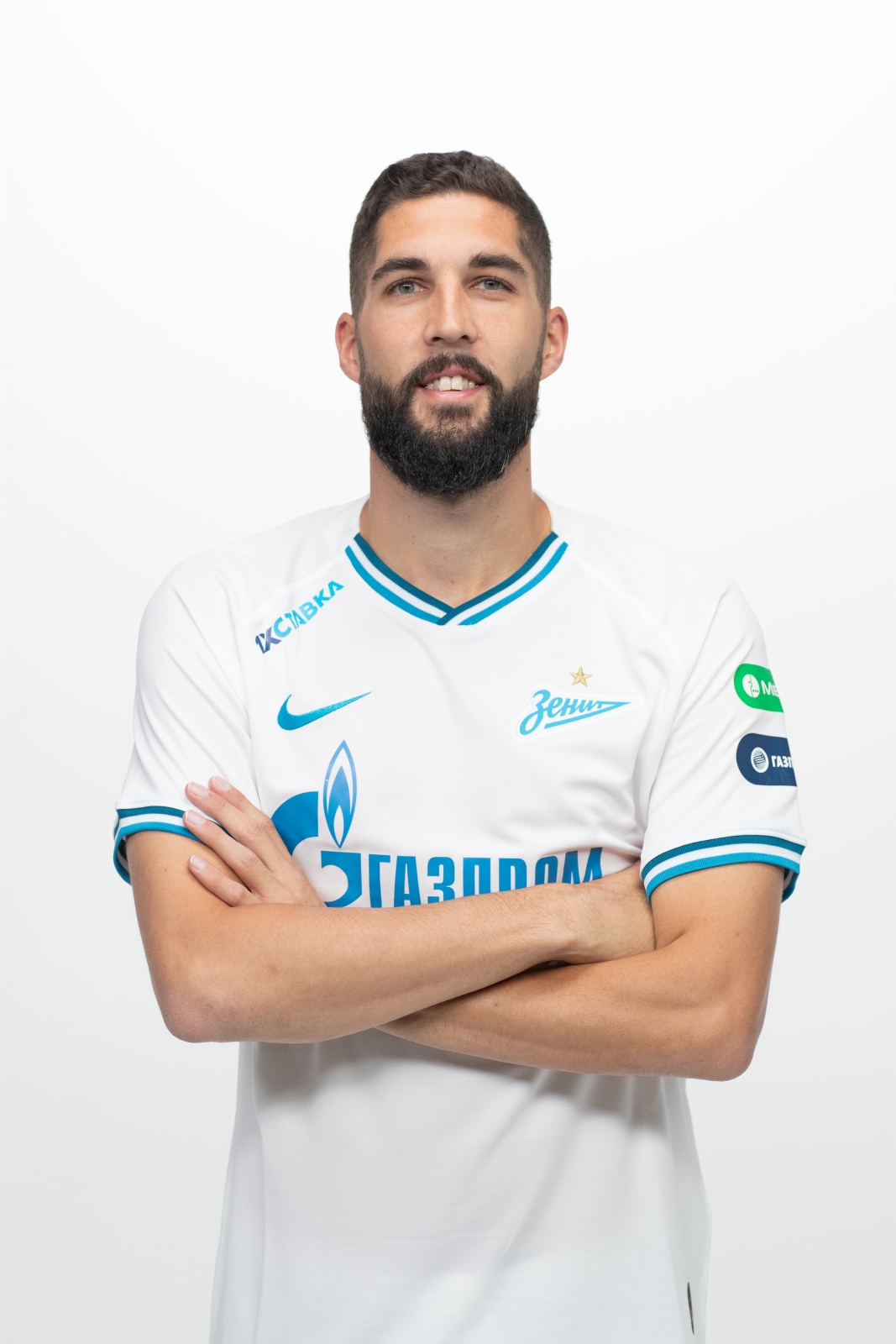 Фотосессия футболистов и тренеров основного состава ФК «Зенит» сезона 2019/20