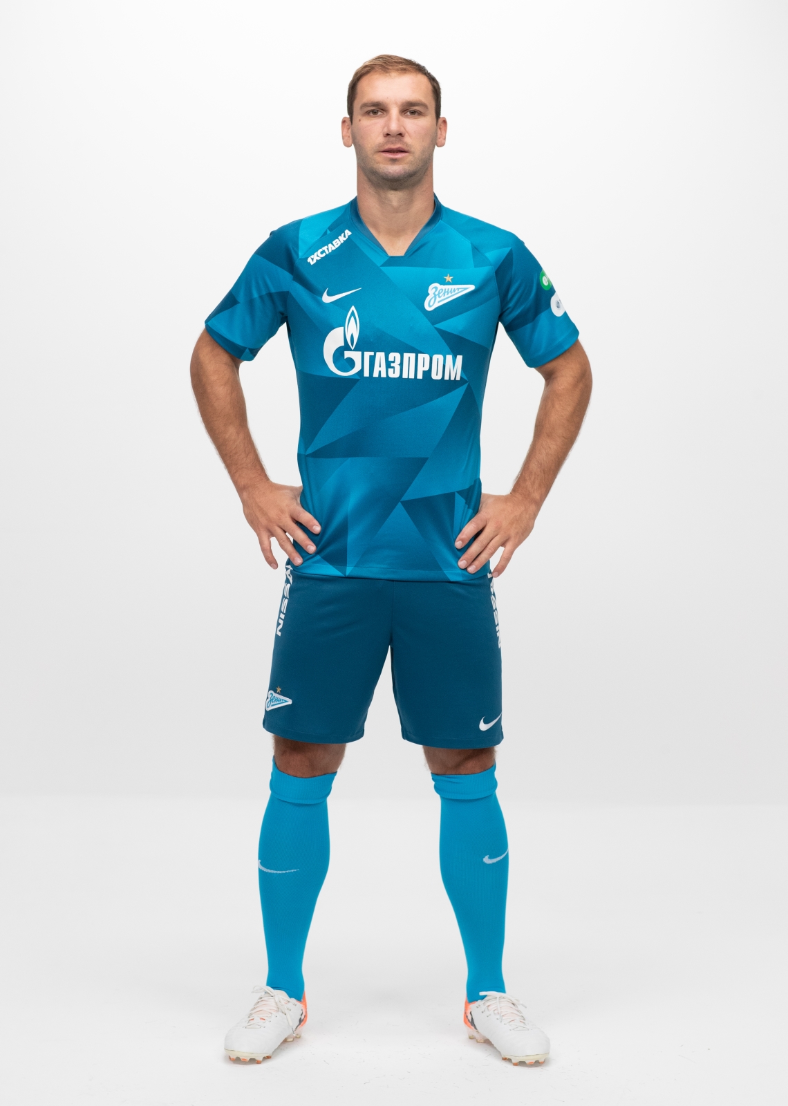 Фотосессия футболистов и тренеров основного состава ФК «Зенит» сезона 2019/20