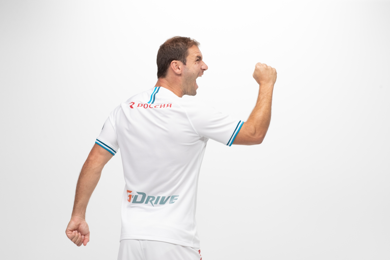 Фотосессия футболистов и тренеров основного состава ФК «Зенит» сезона 2019/20