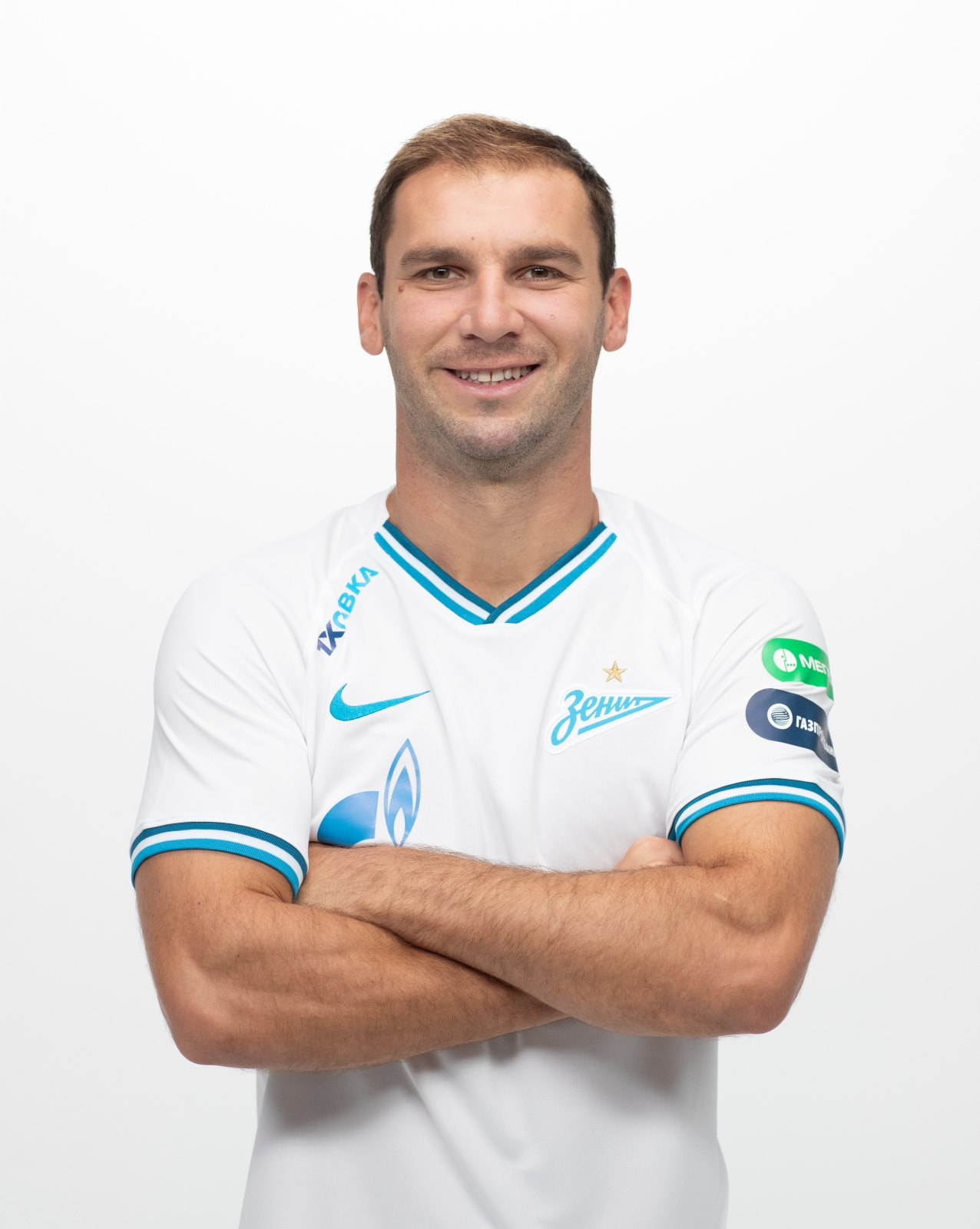 Фотосессия футболистов и тренеров основного состава ФК «Зенит» сезона 2019/20