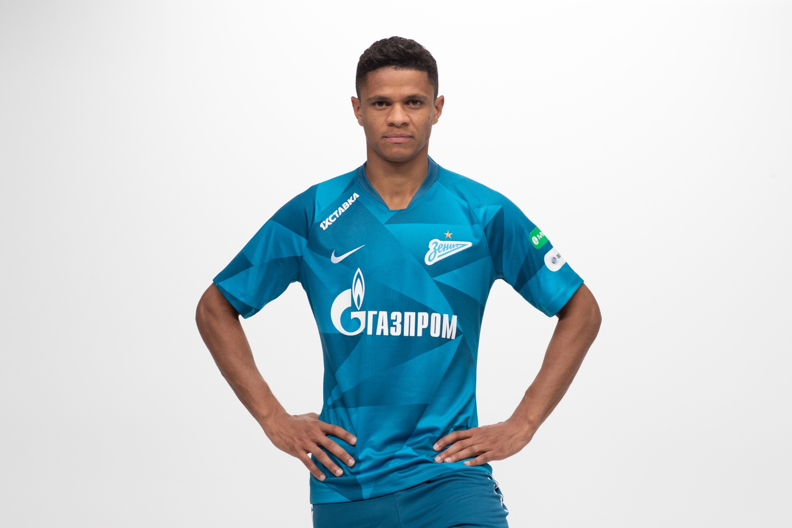 Фотосессия футболистов и тренеров основного состава ФК «Зенит» сезона 2019/20