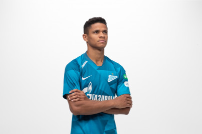 Фотосессия футболистов и тренеров основного состава ФК «Зенит» сезона 2019/20