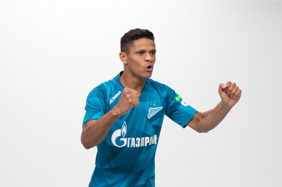 Фотосессия футболистов и тренеров основного состава ФК «Зенит» сезона 2019/20