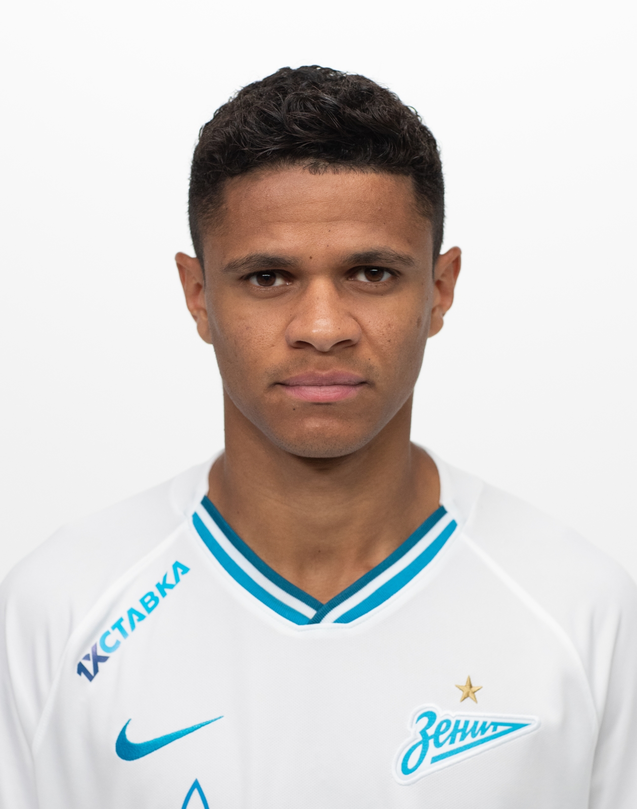 Фотосессия футболистов и тренеров основного состава ФК «Зенит» сезона 2019/20