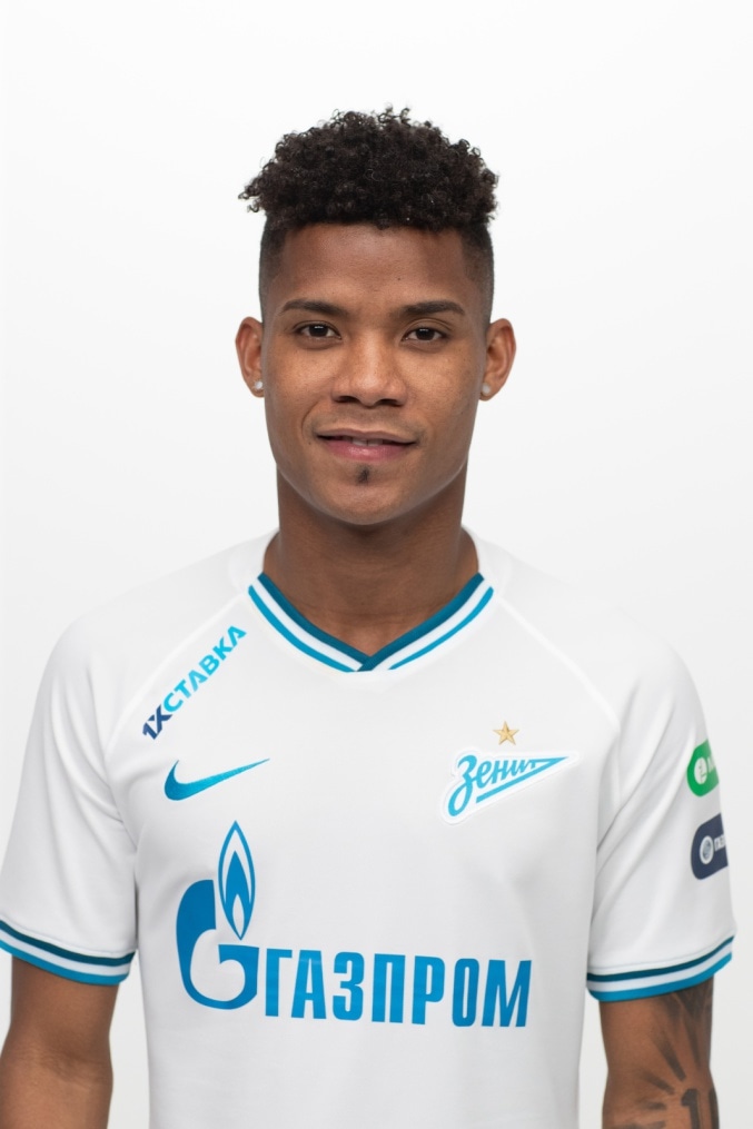 Фотосессия футболистов и тренеров основного состава ФК «Зенит» сезона 2019/20