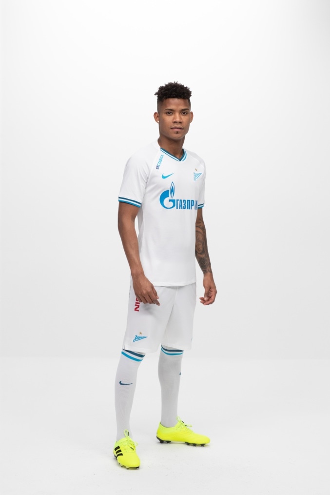 Фотосессия футболистов и тренеров основного состава ФК «Зенит» сезона 2019/20