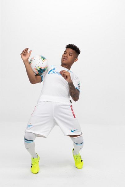 Фотосессия футболистов и тренеров основного состава ФК «Зенит» сезона 2019/20